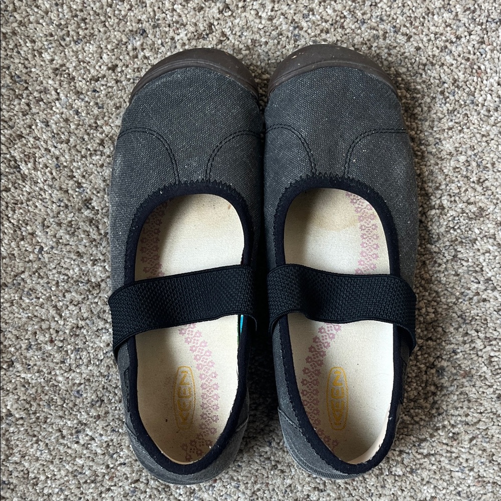 Keen  Black Mary Jane Shoes
